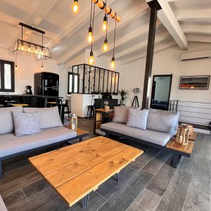 Salon , Salle à manger , appartement vue mer Calvi à vendre